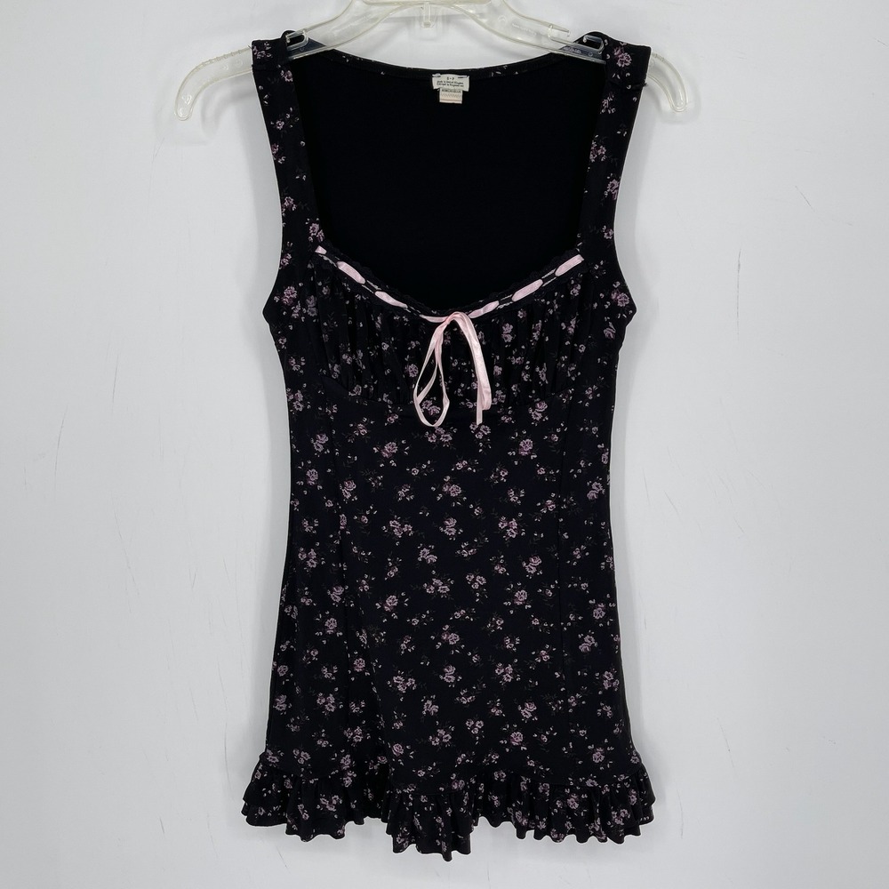 Kimchi Blue Women's Y2K Black Floral Print Ruffle Hem Sleeveless Tank Top Size S
